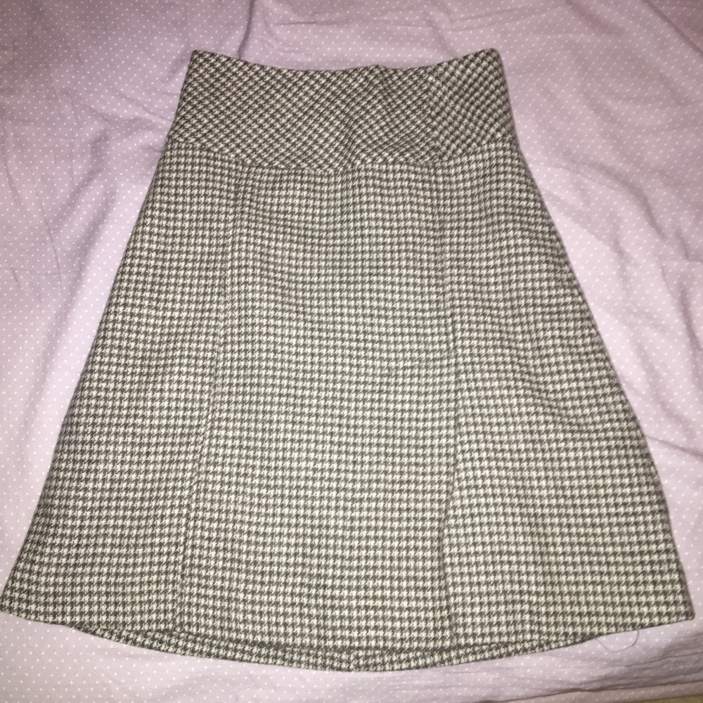 Wool blend houndstooth skirt